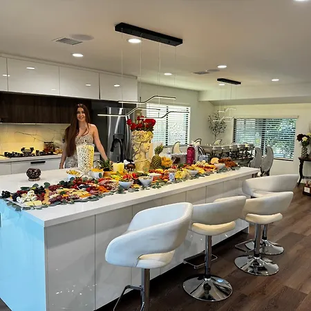 Luxury 4 Bedroom Villa Huntington Beach Exterior photo