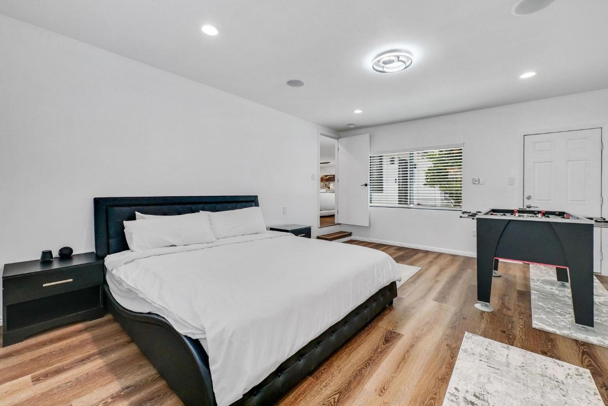 Luxury 4 Bedroom